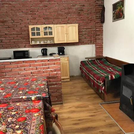 Case de vacanță лилянината къща Kalofer