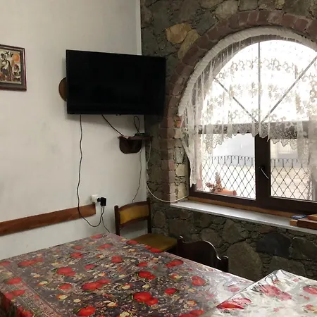 лилянината къща *