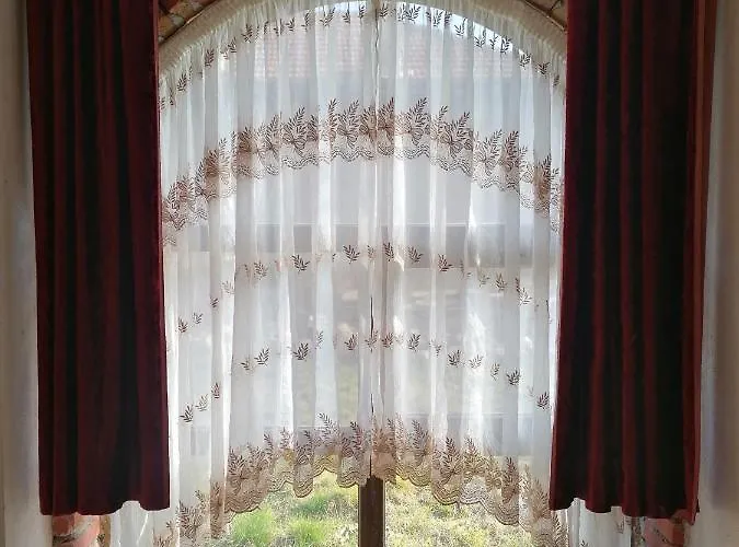 лилянината къща Prázdninový dům